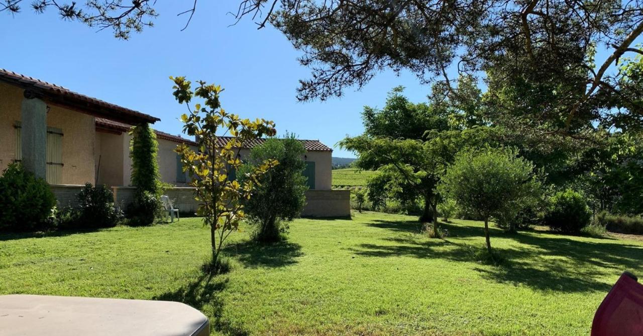 Chambre D Hotes En Provence, Au Pied Du Luberon, Les Coquelicots La Tour-d'Aigues Bagian luar foto